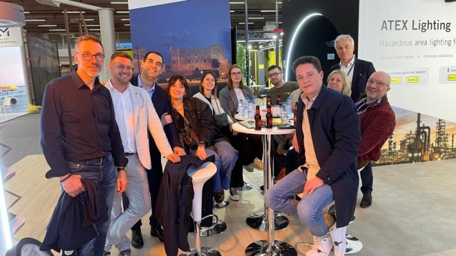 BC_Win4LED_Light+Building_2026